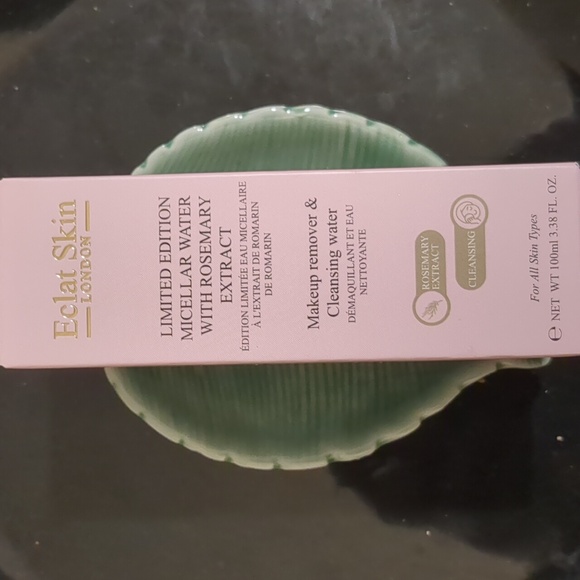 Micellar Water with Rosemary Extract - Picture 1 of 5